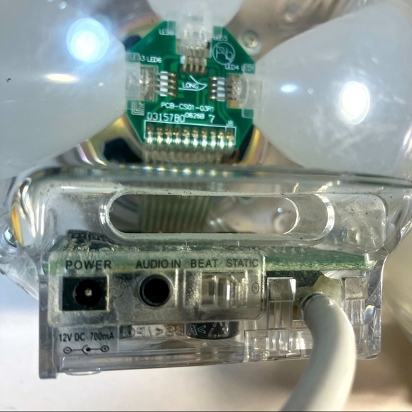 Speakers Lite Waves Color Changing. See Video Clip - Picture 10 of 13